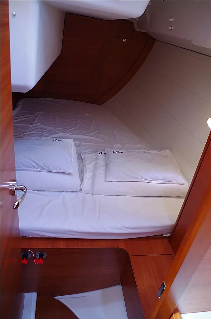 Dufour 350 GL - Cabin