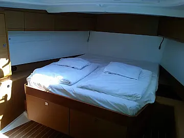 Sun Odyssey 509 Owner - Master cabin