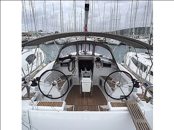 Sun Odyssey 449