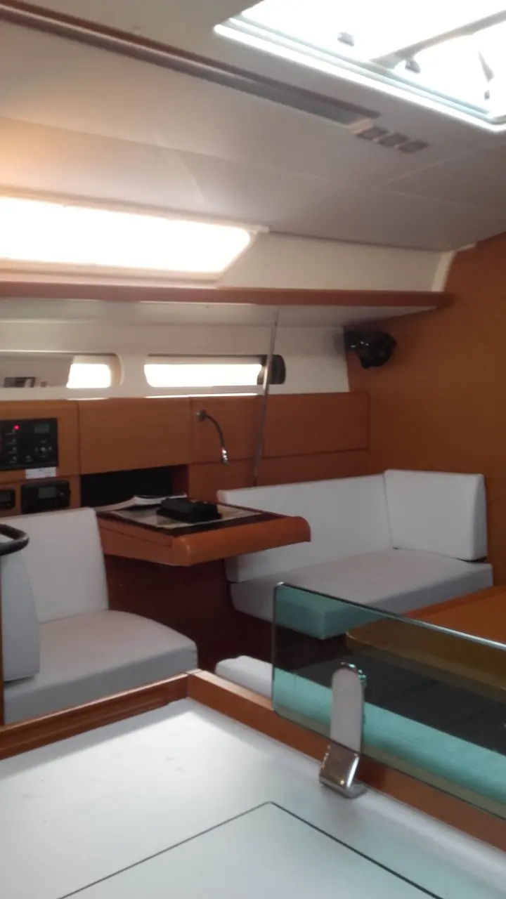 Sun Odyssey 449 - 