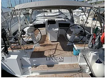 Oceanis 46.1 - External image
