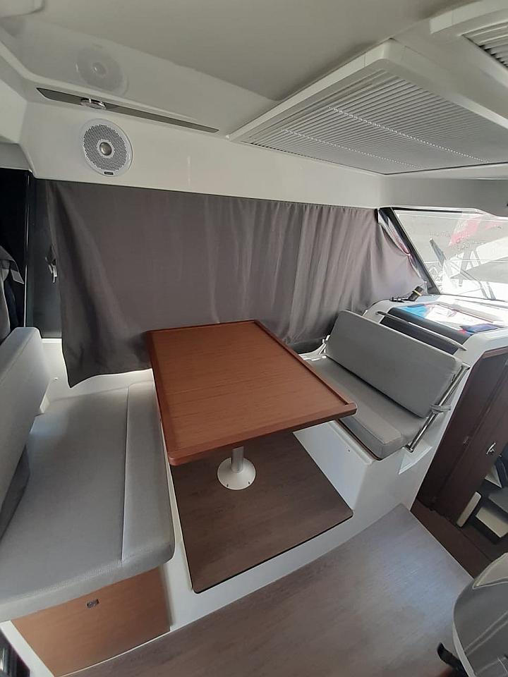 Merry Fisher 895 - 