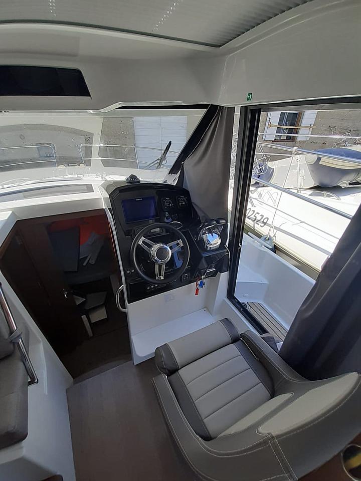 Merry Fisher 895 - 