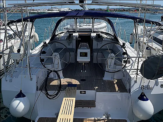 Bavaria C42
