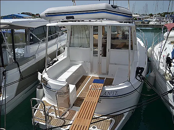 Adria 1002