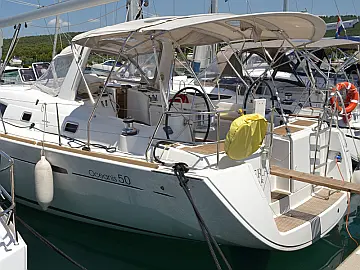 Oceanis 50 Family - External image