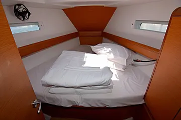 Sun Odyssey 449 - 