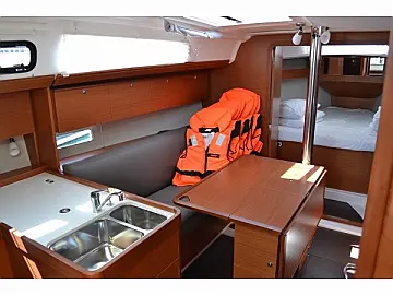 Dufour 360 GL - Internal image