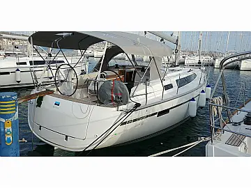 Bavaria 37 Cruiser - [External image]