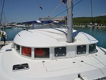 Lagoon 380-4 - Exterior images